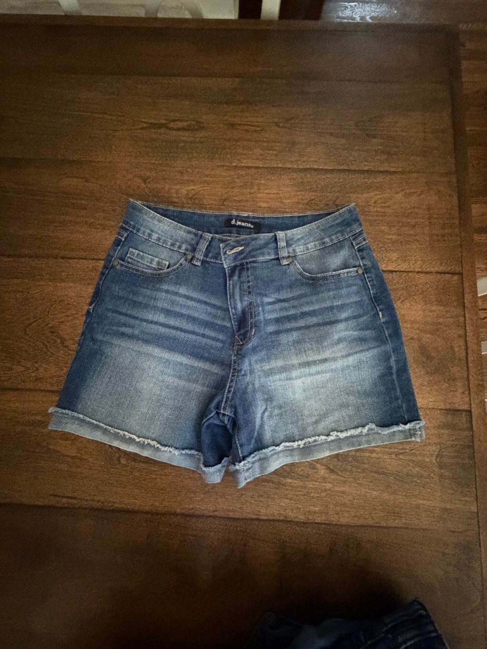 Denim shorts. Size 6.